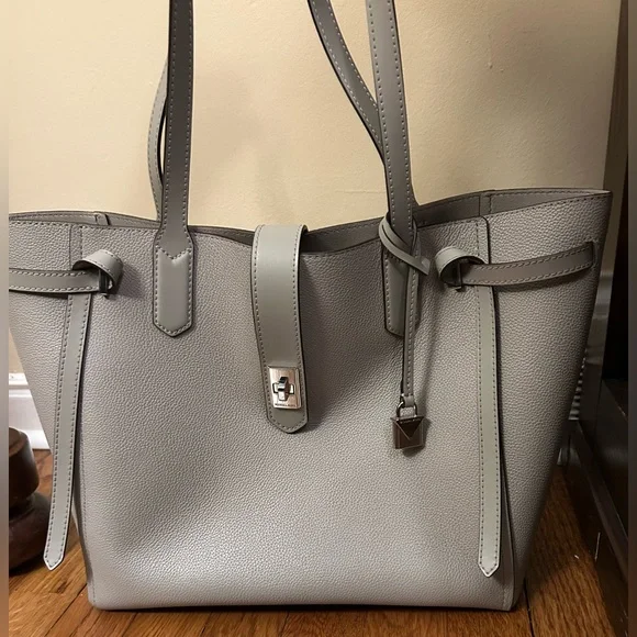 Michael Kors Cassie Pearl Grey Leather Tote - Picture 5 of 11
